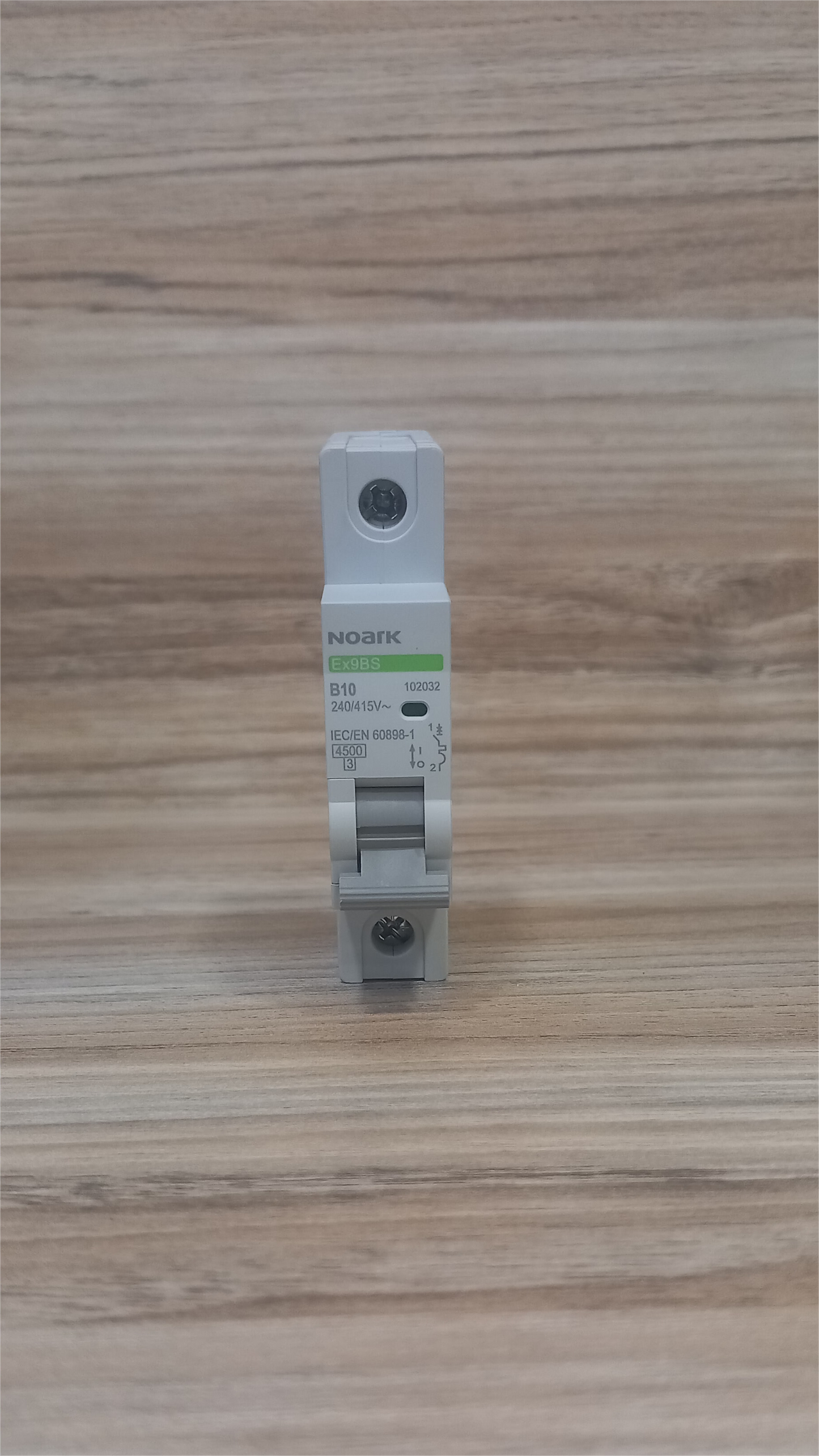 Μικροαυτόματος διακόπτης 4,5 kA Β 10A 1 πόλος NOARK