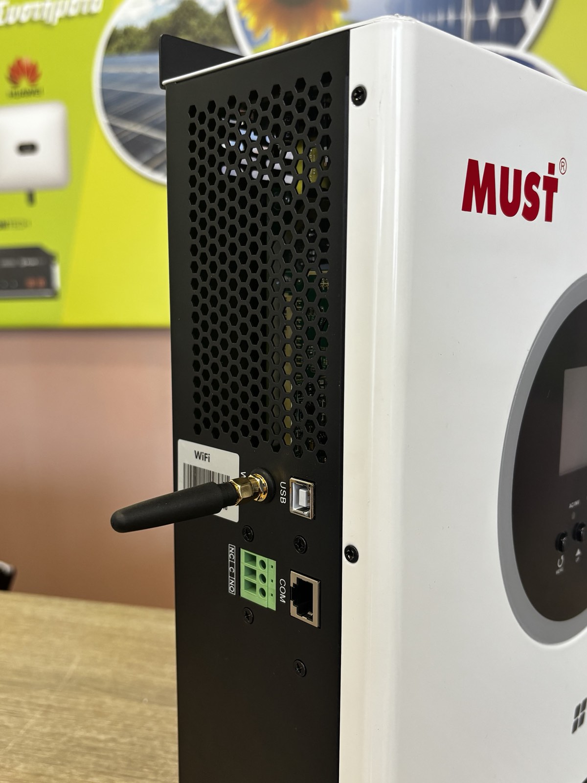 SOLAR INVERTER MUST PV 1800 WI-FI